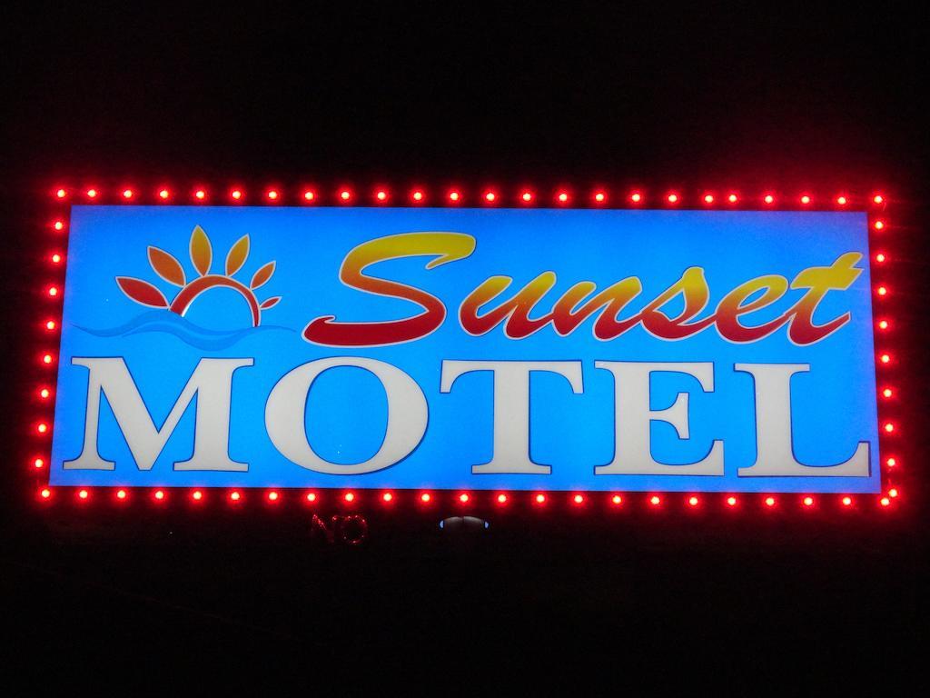 Sunset Motel Taft Exterior photo